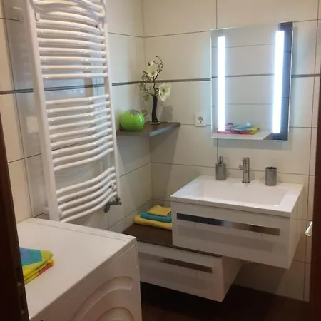 Sky 2 Comfort Lindenhof مانهايم